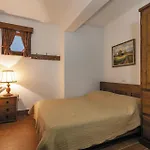 Luxury With Heated Pool, Jacuzzi And Sauna * 마카르스카