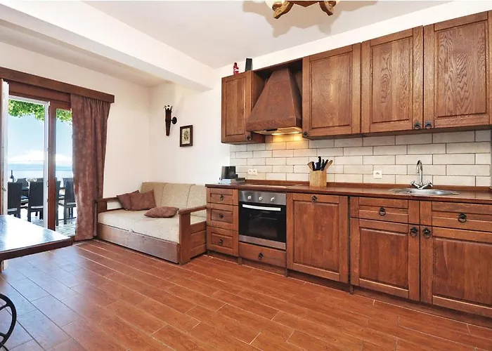 Luxury With Heated Pool, Jacuzzi And Sauna Holiday home