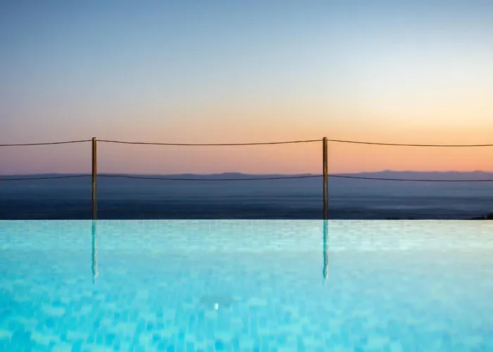 Luxury With Heated Pool, Jacuzzi And Sauna * Μακάρσκα