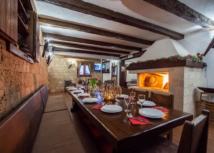 Luxury With Heated Pool, Jacuzzi And Sauna Holiday home *